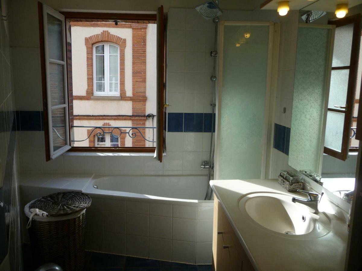Appartement Dans Le Cloitre Saint Salvy A Albi. Exterior photo