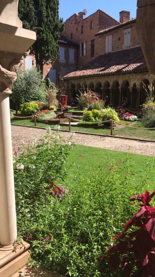 Appartement Dans Le Cloitre Saint Salvy A Albi. Exterior photo